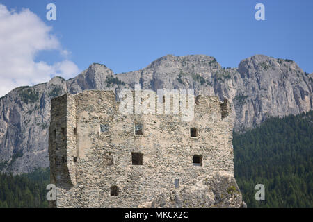 Die antiken Ruinen von Andraz Schloß, in der Provinz Belluno, Italien Stockfoto