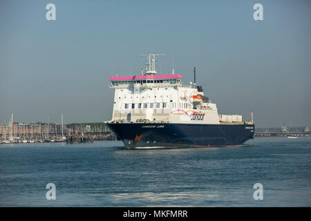 Cross Channel Autofähre Commodore 434 der Condor Firma Portsmouth verlassen. Kann gesehen werden, Gosport Marina. Stockfoto