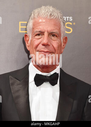 Anthony Bourdain 014 an den 2016 Creative Arts Emmy Awards Tag 2 auf der Microsoft Theater am 11. September 2016 in Los Angeles, CA. Anthony Bourdain 014 Veranstaltung in Hollywood Leben - Kalifornien, Red Carpet Event, Vertikal, USA, Filmindustrie, Prominente, Fotografie, Bestof, Kunst, Kultur und Unterhaltung, Topix Prominente Fashion/eine Person, Vertikal, Besten, Hollywood Leben, Event in Hollywood Leben - Kalifornien, Roter Teppich und backstage, USA, Film, Stars, Film Stars, TV Stars, Musik, Promis, Fotografie, Bestof, Kunst, Kultur und Unterhaltung, Topix, Leiter Stockfoto