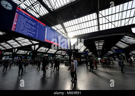 Zürich HB Hauptbahnhof in Zürich, Schweiz, Europa Stockfoto