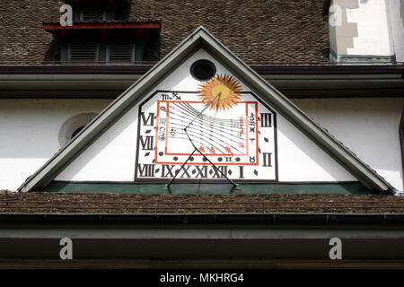 Sonnenuhr an der Predigerkirche evangelische Kirche in Zürich, Schweiz, Europa Stockfoto