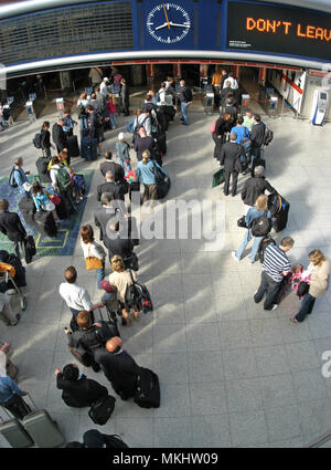 Waterloo Station auch als London Waterloo bekannt, ist eine Londoner Terminus auf das nationale Eisenbahnnetz im Vereinigten Königreich Stockfoto