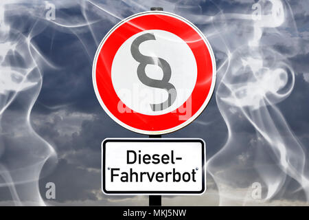 Schild mit Absatz in Autoabgasen, diesel Fahrverbot, Schild mit Absatz in Autoabgasen, Diesel-Fahrverbot Stockfoto