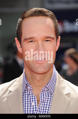 Chris Diamantopoulos an den drei Stooges Los Angeles Premiere auf der Chinese Theatre in Los Angeles. Chris Diamantopoulos 09 Red Carpet Event, Vertikal, USA, Filmindustrie, Prominente, Fotografie, Bestof, Kunst, Kultur und Unterhaltung, Topix Prominente Fashion/Vertikal, Besten, Event in Hollywood Leben - Kalifornien, Roter Teppich und backstage, USA, Film, Stars, Film Stars, TV Stars, Musik, Promis, Fotografie, Bestof, Kunst, Kultur und Unterhaltung, Topix, headshot, vertikal, eine Person aus dem Jahr 2012, Anfrage tsuni@Gamma-USA.com Stockfoto