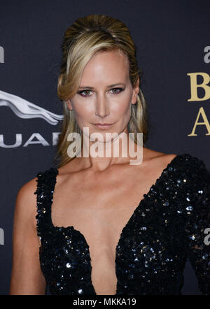 Victoria Hervey bei der BAFTA-Los Angeles Jaguar Britannia Awards 2014 präsentiert von BBC America und United Airlines im Beverly Hilton Hotel in Los Angeles. a Victoria Hervey 044 Red Carpet Event, Vertikal, USA, Filmindustrie, Prominente, Fotografie, Bestof, Kunst, Kultur und Unterhaltung, Topix Prominente Fashion/Vertikal, Besten, Event in Hollywood Leben - Kalifornien, Roter Teppich und backstage, USA, Film, Stars, Film Stars, TV Stars, Musik, Promis, Fotografie, Bestof, Kunst, Kultur und Unterhaltung, Topix, headshot, vertikal, eine Person, von der Stockfoto