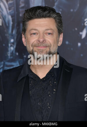 Andy Serkis bei der Hobbit Schlacht der Fünf Heere Premiere auf der Dolby Theatre in Los Angeles. Andy Serkis Red Carpet Event, Vertikal, USA, Filmindustrie, Prominente, Fotografie, Bestof, Kunst, Kultur und Unterhaltung, Topix Prominente Fashion/Vertikal, Besten, Event in Hollywood Leben - Kalifornien, Roter Teppich und backstage, USA, Film, Stars, Film Stars, TV Stars, Musik, Promis, Fotografie, Bestof, Kunst, Kultur und Unterhaltung, Topix, headshot, vertikal, eine Person aus dem Jahr 2014, Anfrage tsuni@Gamma-USA.com Stockfoto