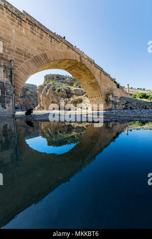 Eine der ältesten Brücken der Welt. Laut einer lateinischen Inschrift über der Brücke, dem Römischen Kaiser Septimius Severus (193-211) war bu Stockfoto