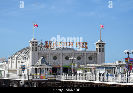 Palace Pier von Brighton East Sussex UK Foto aufgenommen von Simon Dack Stockfoto