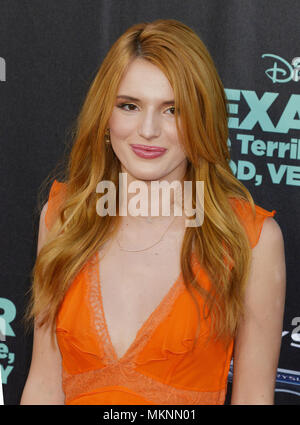 Bella Thorne 220 im Alexander und schrecklich, schrecklich, keine guten, sehr schlechten Tag Premiere am El Capitan Theatre in Los Angeles. Bella Thorne 220 Red Carpet Event, Vertikal, USA, Filmindustrie, Prominente, Fotografie, Bestof, Kunst, Kultur und Unterhaltung, Topix Prominente Fashion/Vertikal, Besten, Event in Hollywood Leben - Kalifornien, Roter Teppich und backstage, USA, Film, Stars, Film Stars, TV Stars, Musik, Promis, Fotografie, Bestof, Kunst, Kultur und Unterhaltung, Topix, headshot, vertikal, eine Person aus dem Jahr 2014, Anfrage tsuni@Gam Stockfoto