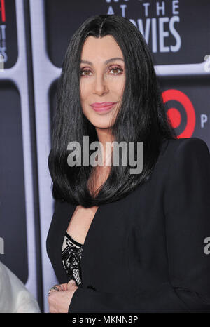 Cher anreisen, die das AFI Nacht an den Filmen am Arclight Theater in Los Angeles. Cher 183 Red Carpet Event, Vertikal, USA, Filmindustrie, Prominente, Fotografie, Bestof, Kunst, Kultur und Unterhaltung, Topix Prominente Fashion/Vertikal, Besten, Event in Hollywood Leben - Kalifornien, Roter Teppich und backstage, USA, Film, Stars, Film Stars, TV Stars, Musik, Promis, Fotografie, Bestof, Kunst, Kultur und Unterhaltung, Topix, headshot, vertikal, eine Person aus dem Jahr 2013, Anfrage tsuni@Gamma-USA.com Stockfoto