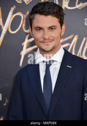 Shiloh Fernandez 063 an der wir Ihre Freunde Premiere auf der TCL Chinese Theatre in Los Angeles sind. August 20, 2015. Shiloh Fernandez 063 Veranstaltung in Hollywood Leben - Kalifornien, Red Carpet Event, Vertikal, USA, Filmindustrie, Prominente, Fotografie, Bestof, Kunst, Kultur und Unterhaltung, Topix Prominente Fashion/eine Person, Vertikal, Besten, Hollywood Leben, Event in Hollywood Leben - Kalifornien, Roter Teppich und backstage, USA, Film, Stars, Film Stars, TV Stars, Musik, Promis, Fotografie, Bestof, Kunst, Kultur und Unterhaltung, Topix, headshot, vertikal, Stockfoto