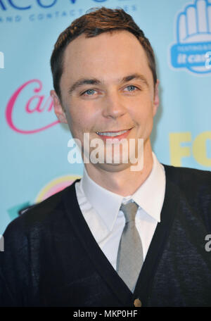 Jim Parsons in der Presse bei den Teen Choice Awards an der Universal Amphitheater in Los Angeles. Jim Parsons 076 Red Carpet Event, Vertikal, USA, Filmindustrie, Prominente, Fotografie, Bestof, Kunst, Kultur und Unterhaltung, Topix Prominente Fashion/Vertikal, Besten, Event in Hollywood Leben - Kalifornien, Roter Teppich und backstage, USA, Film, Stars, Film Stars, TV Stars, Musik, Promis, Fotografie, Bestof, Kunst, Kultur und Unterhaltung, Topix, headshot, vertikal, eine Person aus dem Jahr 2013, Anfrage tsuni@Gamma-USA.com Stockfoto