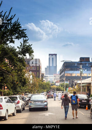 Johannesburg, Südafrika, April 29-2018: die Menschen auf der Straße im modischen Innere Stadt. Stockfoto