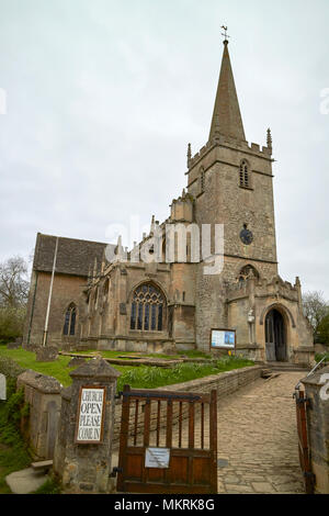 St Cyriacs Kirche Lacock Dorf wiltshire England Großbritannien Stockfoto