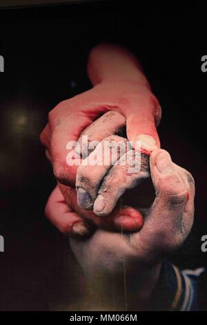 Sichuan, Sichuan, China. 9. Mai, 2018. Sichuan, China - Der Mai 12 Wenchuan Erdbeben Memorial Museum in Wenchuan, in der Provinz Sichuan im Südwesten Chinas. Die 2008 Erdbeben in Sichuan, auch als das große Erdbeben in Sichuan oder Wenchuan Erdbeben bekannt, bei 02:28:01 aufgetreten ist China Standard Time am 12. Mai 2008. die Messung von 8,0 ms, das Epizentrum des Erdbebens 80 Km (50 mi) west-nordwestlich von Chengdu, der Hauptstadt der Provinz, mit einer Tiefenschärfe von 19 km (12 mi) Credit: SIPA Asien/ZUMA Draht/Alamy Leben Nachrichten entfernt wurde Stockfoto