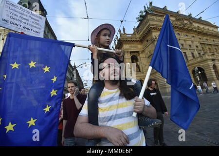 Prag, Tschechische Republik. 9. Mai, 2018. Feierlichkeiten zum Tag der Europa in Prag, Tschechische Republik, am Mittwoch, den 9. Mai 2018. Quelle: Vit Simanek/CTK Photo/Alamy leben Nachrichten Stockfoto