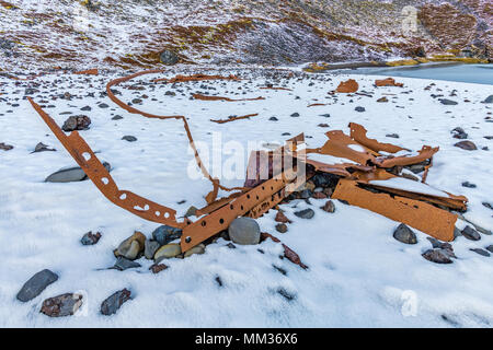 Rost bleibt einer Grimsby Fischtrawler auf djúpalónssandur Strand, Snaefellsnes, Island Stockfoto