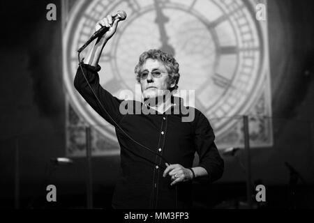 Roger Daltrey führt Die, die legendäre Rockoper Tommy auf der Bühne in der Indigo bei der O2-Arena am 21. Juli 2011 in London, Vereinigtes Königreich. - - - Bild von: © Paul Cunningham Stockfoto