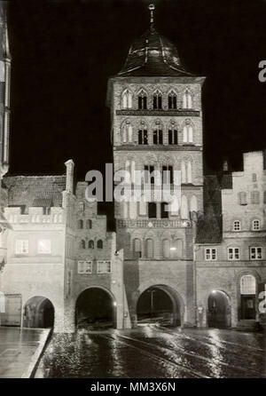 Das Burgtor. Lübeck. 1930 Stockfoto