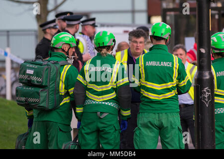 18. April 2018 - Greater Manchester Polizei evakuiert der Princess Street und in den umliegenden Straßen nach Mengen instabile Chemikalien wurden in einem Labor gefunden. Stockfoto