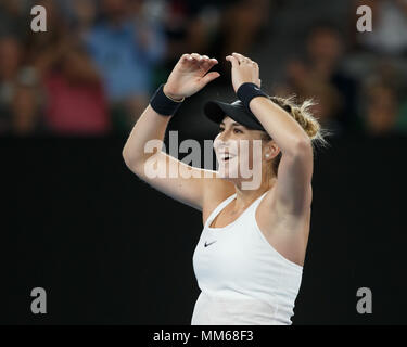 Swiss tennis player Belinda Bencic Feiern während der Frauen singles Match in Australian Open Tennis Turnier 2018, Melbourne Park, Melbourne, VIC Stockfoto