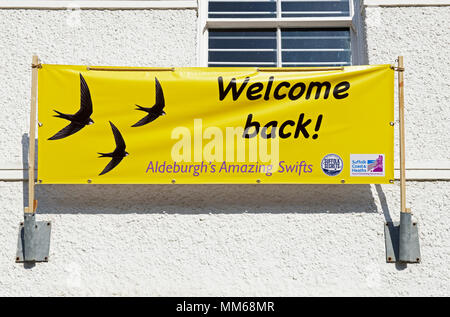 Anmelden Willkommen zurück auf die mauersegler - in Aldeburgh, Suffolk, England Großbritannien Stockfoto