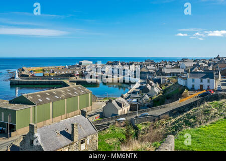 MACDUFF ABERDEENSHIRE SCHOTTLAND DEN HAFEN UND WERFTEN Stockfoto