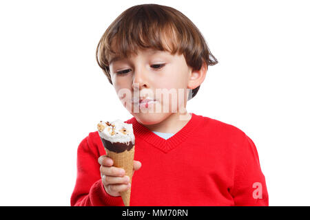 Lecken Eis lecken Kind essen Sommer auf weißem Hintergrund Stockfoto