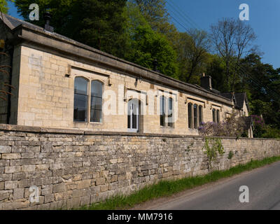 Dorfschule Slad, wo Laurie Lee, Autor von Apfelwein mit Rosie war gebildet. Slad, Gloucestershire, UK. Stockfoto