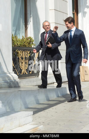 Athen, Griechenland, 09. Mai 2018, König Konstantin Sohn, Paulus, als er in Großbritannien Hotels, Kredit: Vangelis Aragiannis/Alamy Leben Nachrichten. Stockfoto