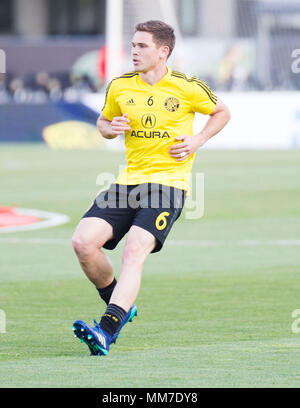 Columbus, USA. Mai 9, 2018: Columbus Crew Mittelfeldspieler Wil Trapp (6) erwärmt sich vor Philadelphia Union ihres Gleichen an Mapfre Stadion. Brent Clark/Alamy leben Nachrichten Stockfoto