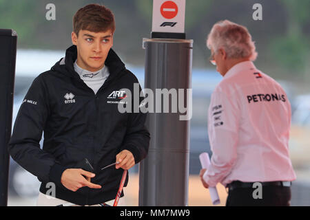 Barcelona, Spanien. 10. Mai 2018. Barcelona, Spanien. 10. Mai 2018. Spanische Formel 1 Grand Prix, Treiber Ankünfte und Pressekonferenz; George Russell - MERCEDES AMG PETRONAS F1 finden Fahrer Credit: Aktion Plus Sport Bilder/Alamy leben Nachrichten Stockfoto