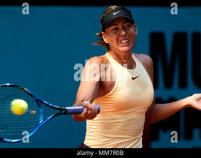Madrid, Spanien. 10. Mai 2018: Madrid, Spanien. 10. Mai 2018. Mutua Madrid Open 2018 von Tennis. (Foto: Jose Cuesta/261/Cordon drücken). Übereinstimmung zwischen Maria Sharapova (RUS) und Kiki Bertens (NED). Credit: CORDON PRESSE/Alamy Live News Credit: CORDON PRESSE/Alamy leben Nachrichten Stockfoto