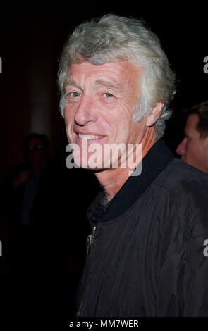 Roger Deakins-DP - auf der Party für den Film Premiere der Mann, der war nicht da an der Direktor Gilde von Amerika in Los Angeles. Oktober 23, 2001. 01. DeakinsRoger jpgDeakinsRoger 01 Red Carpet Event, Vertikal, USA, Filmindustrie, Prominente, Fotografie, Bestof, Kunst, Kultur und Unterhaltung, Topix Prominente Fashion/Vertikal, Besten, Event in Hollywood Leben - Kalifornien, Roter Teppich und backstage, USA, Film, Stars, Film Stars, TV Stars, Musik, Promis, Fotografie, Bestof, Kunst, Kultur und Unterhaltung, Topix, headshot, vertikal, eine Person,, her Stockfoto