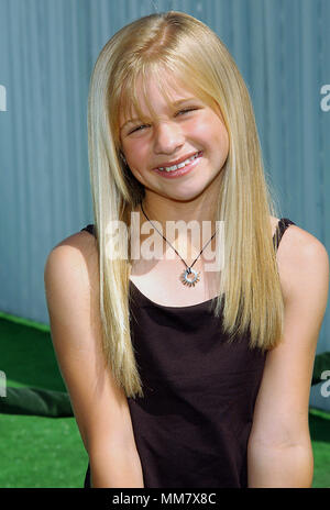 Jenna Boyd Ankunft am New York Minute Premiere auf der Chinese Theatre in Los Angeles. Mai 1, 2004. BoydJenna 002 Red Carpet Event, Vertikal, USA, Filmindustrie, Prominente, Fotografie, Bestof, Kunst, Kultur und Unterhaltung, Topix Prominente Fashion/Vertikal, Besten, Event in Hollywood Leben - Kalifornien, Roter Teppich und backstage, USA, Film, Stars, Film Stars, TV Stars, Musik, Promis, Fotografie, Bestof, Kunst, Kultur und Unterhaltung, Topix, headshot, vertikal, eine Person aus dem Jahr 2004, Anfrage tsuni@Gamma-USA.com Stockfoto