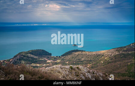 Küstenlandschaft des Adria in der Nähe der Stadt, Petrovac Montenegro Stockfoto