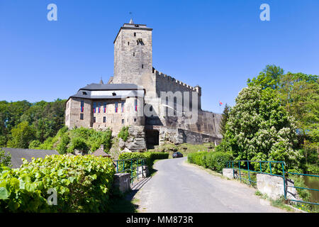 Gotický Hrad Kost u Sobotky, Cesky Raj, Ceska Republika/gotischen Burg Kost in der Nähe der Stadt Sobotka, böhmische Paradiise, Tschechische Republik Stockfoto