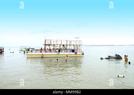 Katamaran, Areia Vermelha Insel, Areia Vermelha Strand, Areia Vermelha Marine State Park, Cabedelo, Paraiba, Brasilien Stockfoto