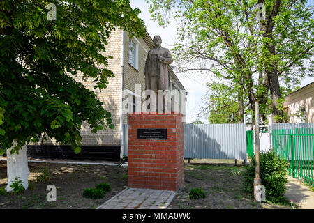 Denkmal an den Vorsitzenden des Obersten Rates der Sowjetunion Michail Iwanowitsch Kalinin. Stockfoto