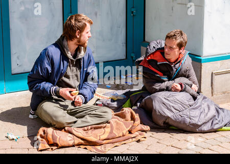 Bitte beachten Sie, dass der Begriff der Obdachlosen und von Obdachlosigkeit oder anderen Beschreibung nicht richtig angenommen werden. Stockfoto