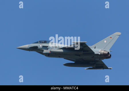 Leeuwarden, Niederlande, April 18, 2018: Die Deutsche Luftwaffe EF 2000 während der Frisian Flag Übung Stockfoto