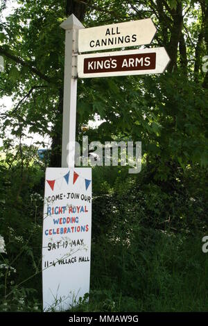 All Cannings Schild; Königliche Hochzeit feiern Stockfoto