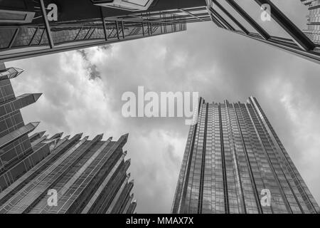 PPG Platz, entworfen von Philip Johnson, in der Innenstadt von Pittsburgh, PA, USA Stockfoto