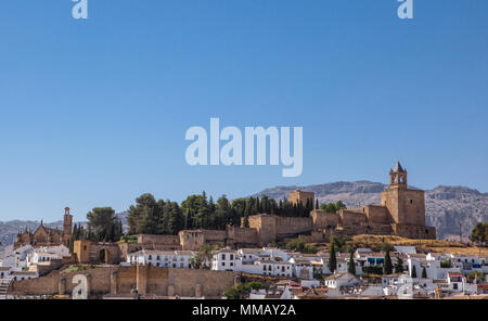 Blick auf die maurische Festung Alcazaba von Antequera, errichtet im 14. Jahrhundert, Malaga, Spanien Stockfoto