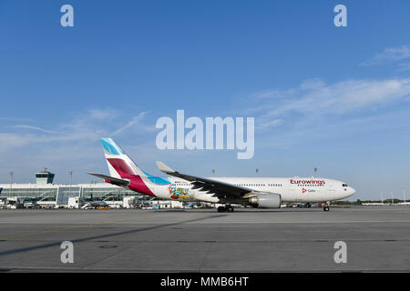 A330, A330-200, 200, A330, Eurowings, Airbus, Roll Out, Satellit, Turm, Terminal 2, Flugzeuge, Flugzeug, Flugzeug, Flughafen München, München, Deutschland, Stockfoto