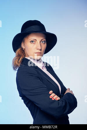 Young Business Frau mit Hände gefaltet Stockfoto