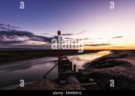 Untere Heswall Bootswerft und helling - wirral England UK Sonnenuntergang Stockfoto