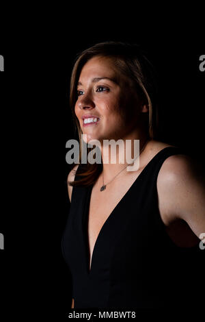 Chelsea Ladies Fran Kirby stellt nach Erhalt der FWA Frauen Fußballer des Jahres 2018 Auszeichnungen während der Fwa Fußballer des Jahres Abendessen im Landmark Hotel, London. PRESS ASSOCIATION Foto. Bild Datum: Donnerstag, Mai 10, 2018. Photo Credit: Steven Paston/PA-Kabel Stockfoto