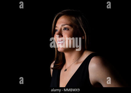 Chelsea Ladies Fran Kirby stellt nach Erhalt der FWA Frauen Fußballer des Jahres 2018 Auszeichnungen während der Fwa Fußballer des Jahres Abendessen im Landmark Hotel, London. Stockfoto