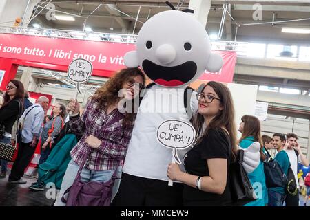 Turin, Italien. 10. Mai, 2018. Turin Eröffnung der Buchmesse 2018. Im Bild: Credit: Unabhängige Fotoagentur/Alamy leben Nachrichten Stockfoto